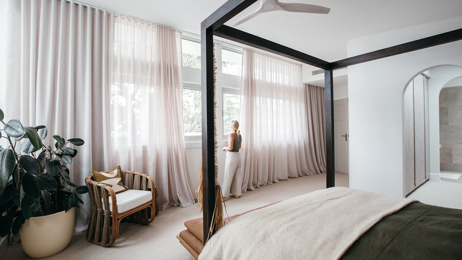 eyJidWNrZXQiOiJkaXktYmxpbmRzLWNtcyIsImtleSI6InVwbG9hZHMvZ2VuZXJhbC9Nb3RvcmlzZWQtQ3VydGFpbnMtQmx1ZS1MYWdvb24uanBnIn0