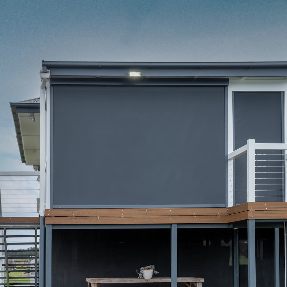 zipscreen-outdoor-window-awnings